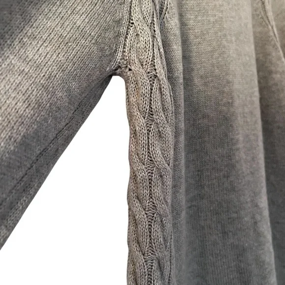 Alashan Wool and Cashmere Blend Fisherman Turtleneck in Sage Green size Large - Picture 3 of 15